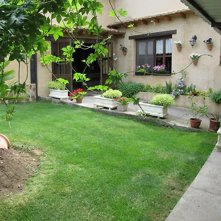 Hostel San Pelayo Villarente